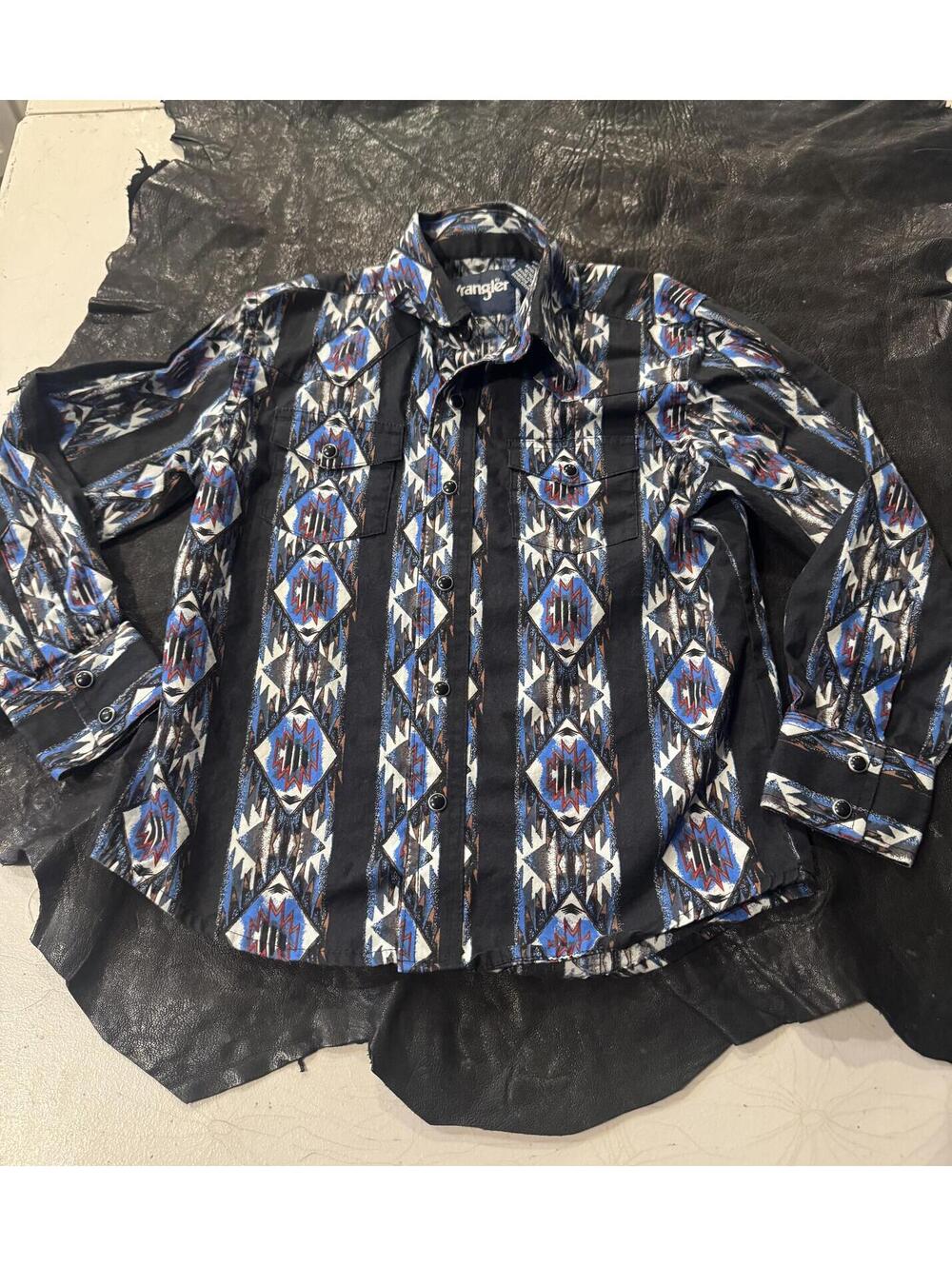 Wrangler Boys' Western-Style Shirt – Aztec Print – Size S (5/6)